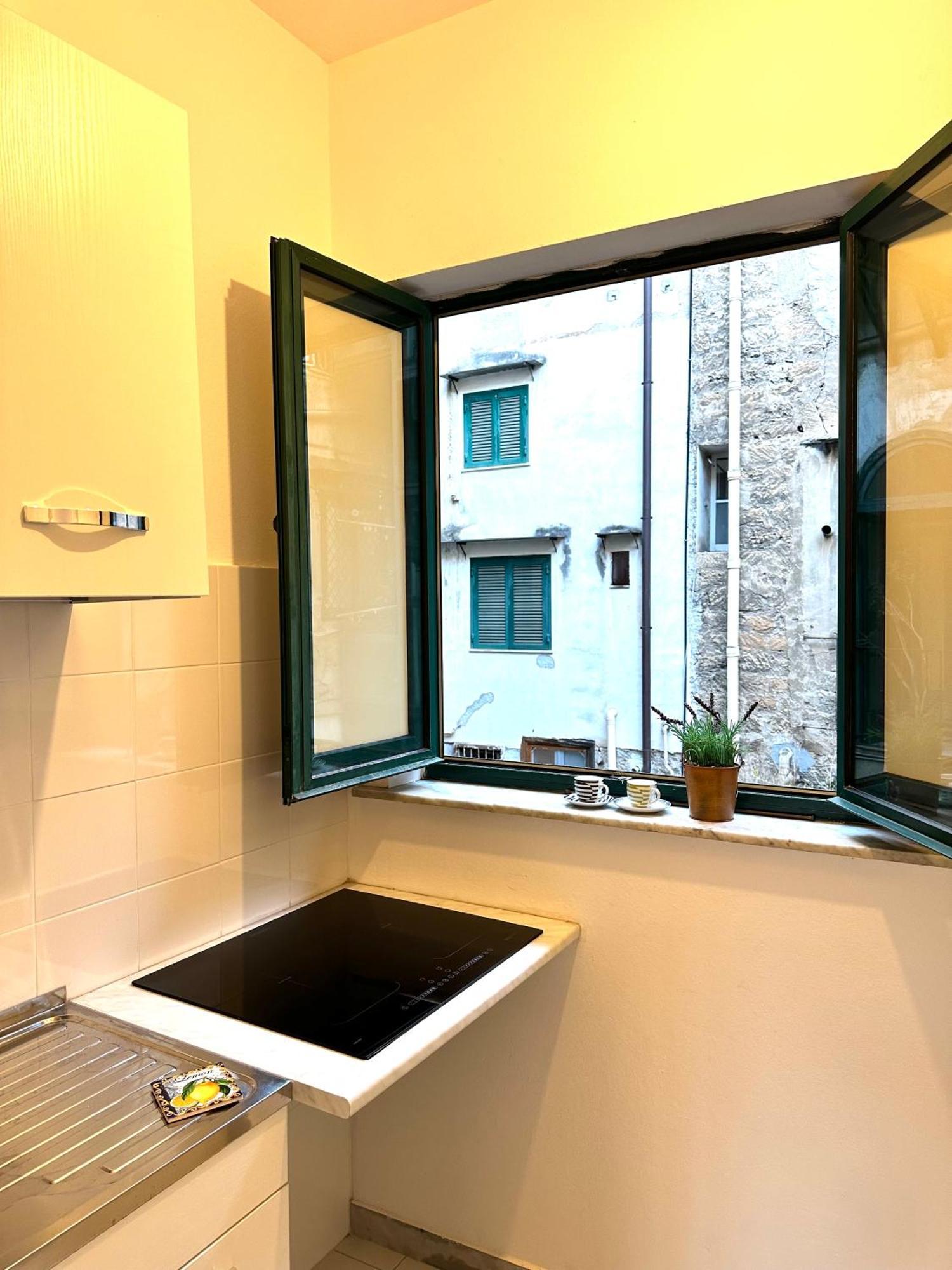 A Un Passo Dal Massimo 2 Apartment Palermo Ngoại thất bức ảnh